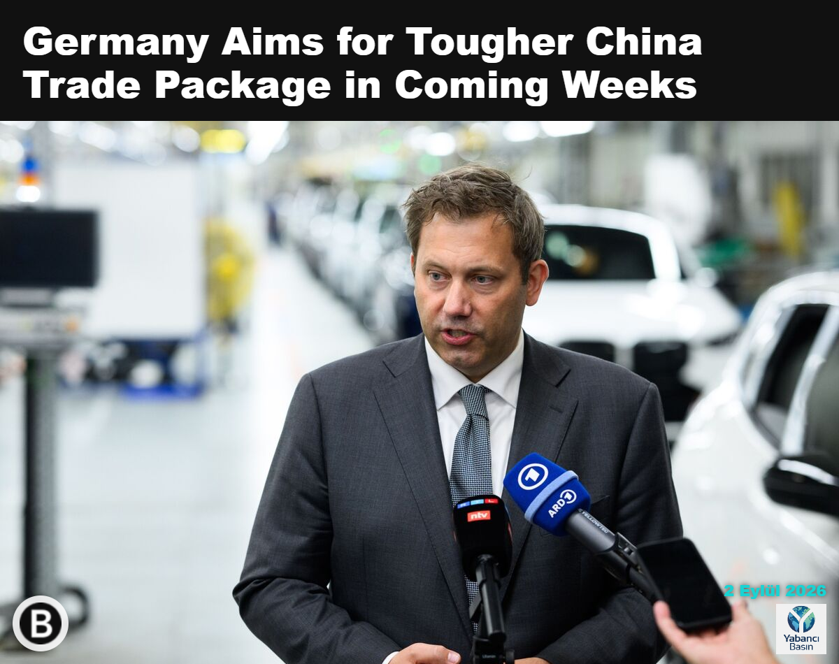 Lars Klingbeil, BMW’nin Spartanburg, Güney Carolina’daki fabrikasında konuşuyor. Fotoğraf: Bernd von Jutrczenka/dpa/AP