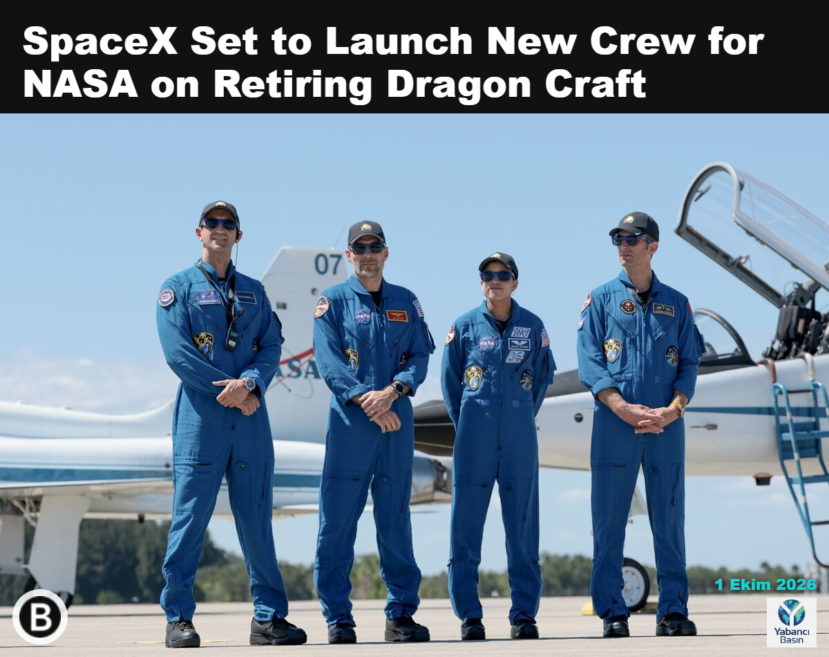 NASA’nın SpaceX Crew-13 mürettebatı Sergey Teteryatnikov, Luke Delaney, Jessica Watkins ve Joshua Kutryk, soldan sağa, Cape Canaveral, Florida’da. Fotoğraf: Joe Raedle/Getty Images
