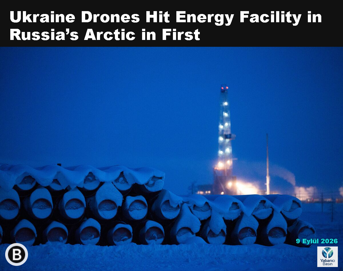 Doğu Sibirya’nın Yamalo-Nenets bölgesinde, Rusya’nın Novıy Urengoy kenti yakınlarında petrol boru hattı borularının üzerinde kar. Fotoğraf: Bloomberg