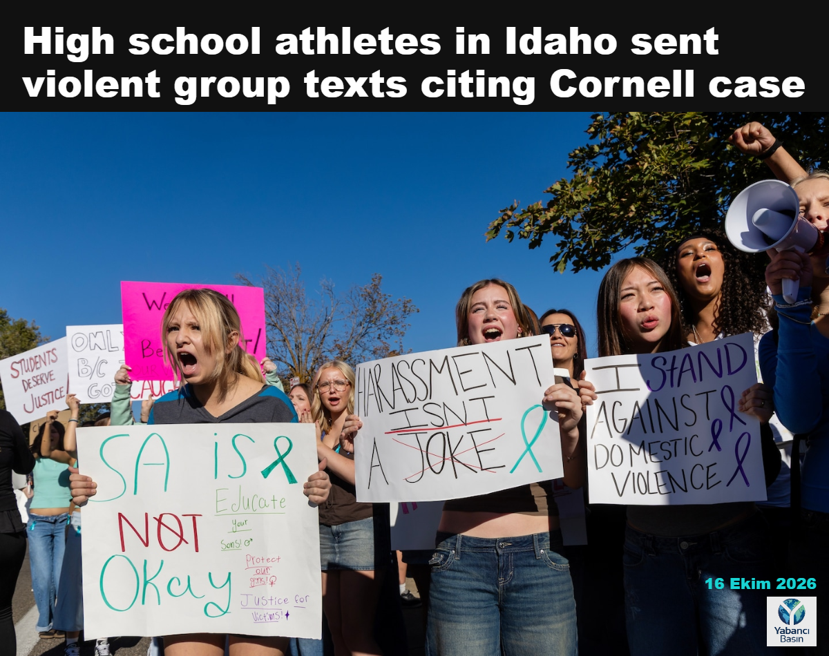 Boise, Idaho’daki Timberline Lisesi’nde öğrenciler ve toplum üyeleri, lise futbol takımının üyelerinin bir kadın sınıf arkadaşını grup sohbetinde tecavüz ve cinayetle tehdit ettiğini gösteren ekran görüntülerinin paylaşılmasının ardından geçen hafta düzenlenen okuldan ayrılma eylemine katıldı. (Sarah A. Miller/Idaho Statesman)