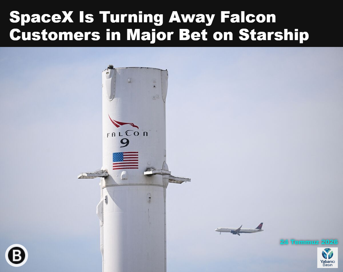 Bir SpaceX Falcon 9 roketi. Fotoğrafçı: Patrick T. Fallon/AFP/Getty Images