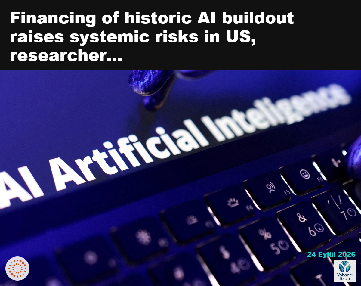 5 Haziran 2026’da oluşturulan bu illüstrasyonda “AI Artificial Intelligence” ifadeleri, bir klavye ve robotik el gösteriliyor. REUTERS/Dado Ruvic/Illustration/File Photo