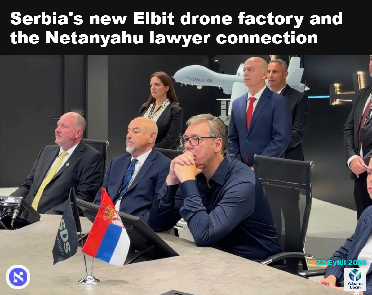Sırbistan Cumhurbaşkanı Vucic (ortada), İsrail Büyükelçisi (sağda) ve Elbit yöneticileri drone fabrikasının açılışında. Kredi: İsrail Büyükelçiliği Facebook