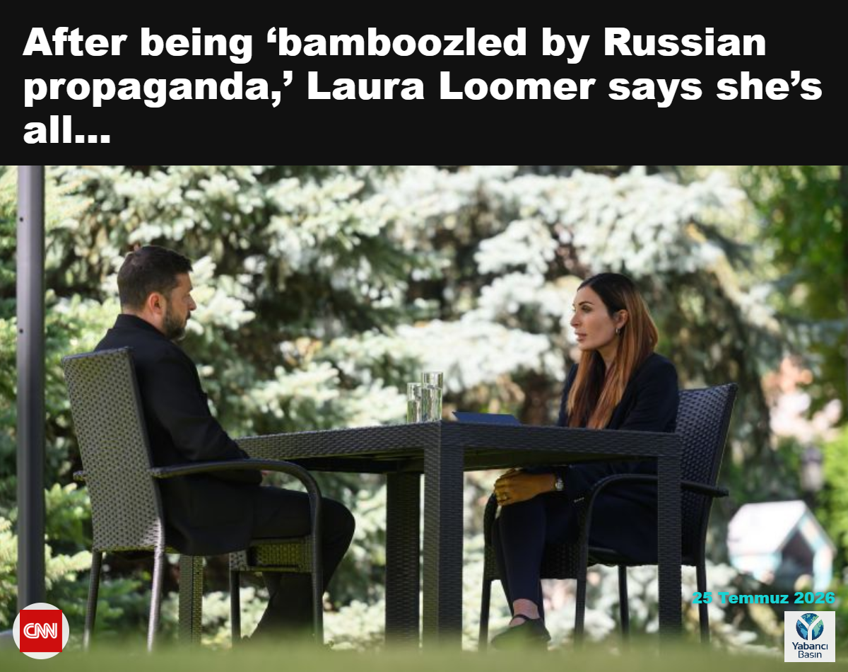 Ukrayna Cumhurbaşkanlığı Basın Ofisi tarafından sağlanan bu fotoğrafta, Ukrayna Devlet Başkanı Volodimir Zelenski, 23 Temmuz'da Ukrayna'nın Kiev kentinde Laura Loomer ile konuşuyor.