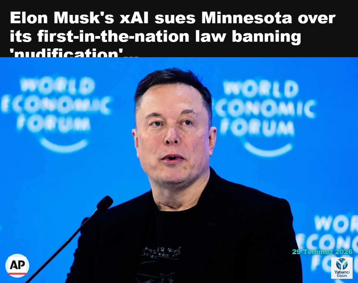 Elon Musk, 22 Ocak 2026'da İsviçre'nin Davos kentinde düzenlenen Dünya Ekonomik Forumu'nun yıllık toplantısına katılıyor. (AP Photo/Markus Schreiber, Dosya)